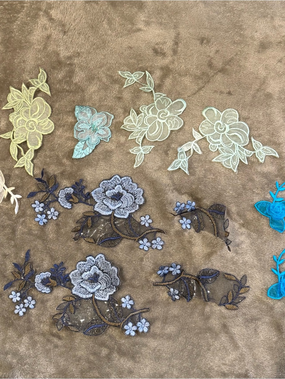 Floral Lace Appliqué Patches in Blue, Mint, Yellow